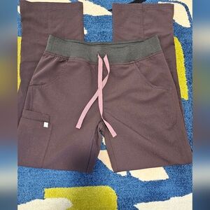 Figs dark purple red Kade cargo scrub pants xsp xs petite